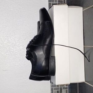 Calvin Klein Bram Diamond Leather size 8 M